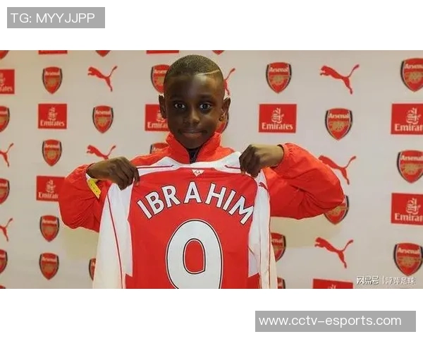 阿森纳祝贺传奇球员亚当斯59岁生日回顾669场比赛与48个进球的辉煌历程 阿森纳祝贺传奇球员亚当斯59岁生日回顾669场比赛与48个进球的辉煌历程